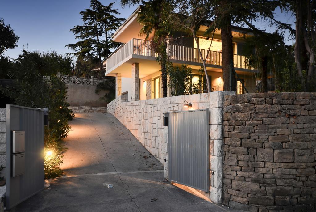 בפורטורוז Forgotten Garden Villa חדר תמונה